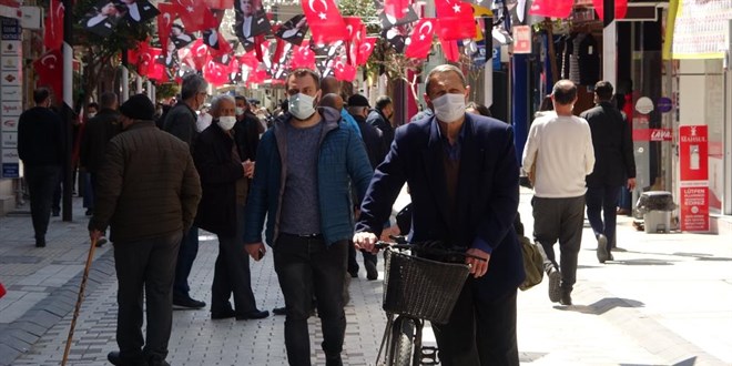 Vaka sayıları düştü, yoğun bakım oranı arttı