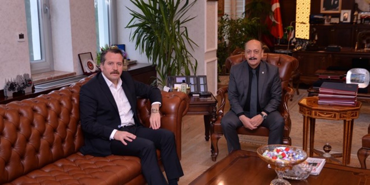 Memur-Sen Başkanı Ali Yalçın  Ekonomik Dalgalanmadan Ötürü Memurlar için ek zam talep etti