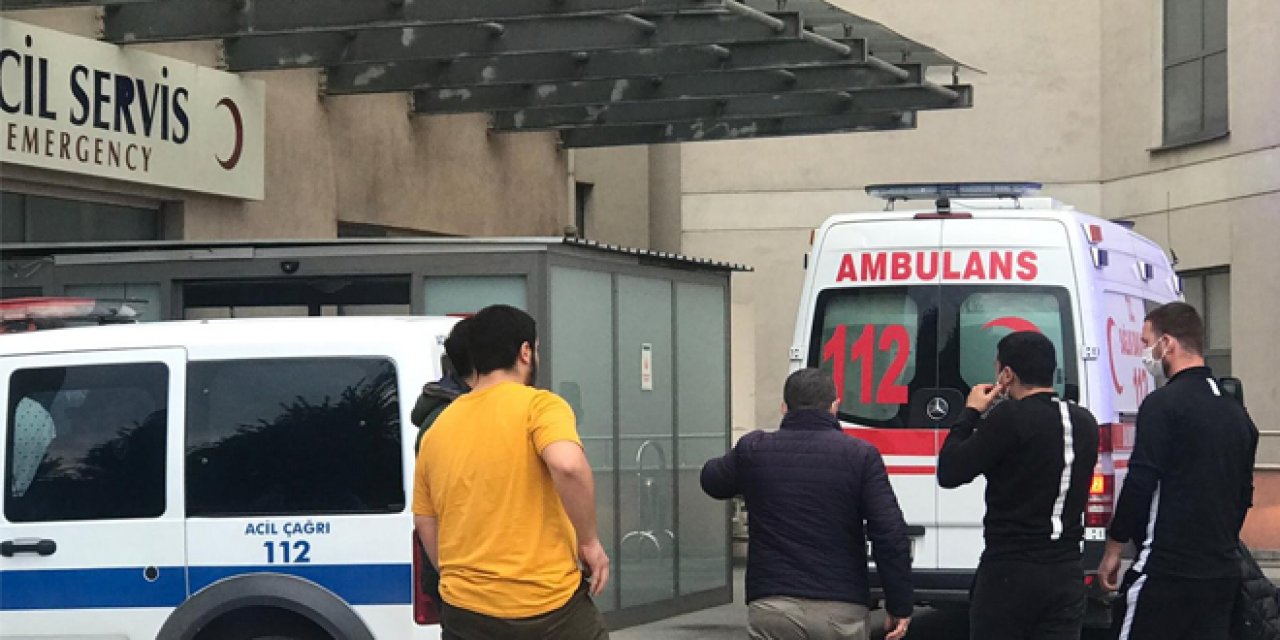Lise öğrencisi, okulun müdür yardımcısını bıçakladı