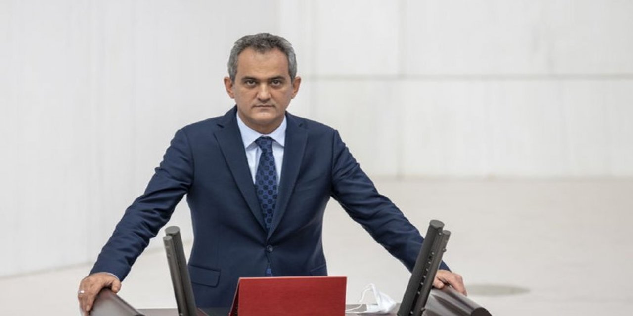 Öğretmenlik Meslek Kanunu Beklentileri Bakan Mahmut Özer'e iletildi.