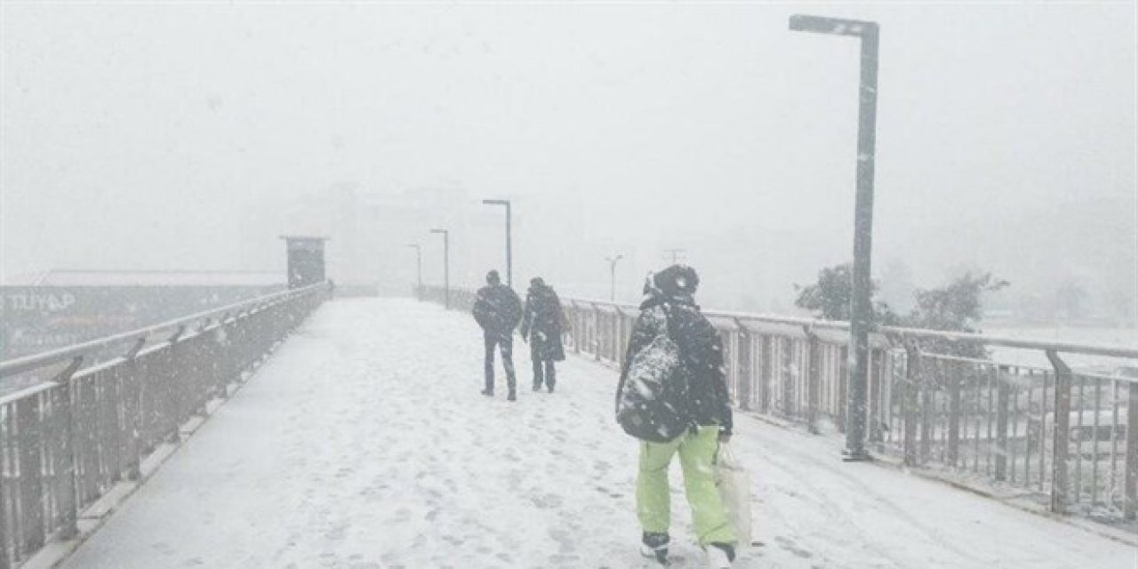 Kar 3 gün daha gitmeyecek! Hava durumu uyarıları sürüyor