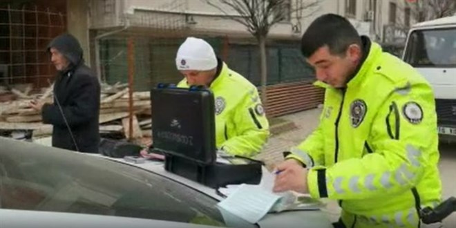 Kur'an Kursu öğrencilerini taşışan servisin şoförü alkollü çıktı