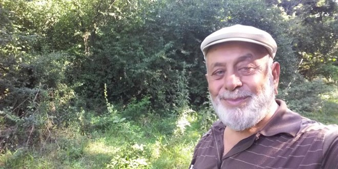 Emekli ilkokul müdürü evinde ölü bulundu