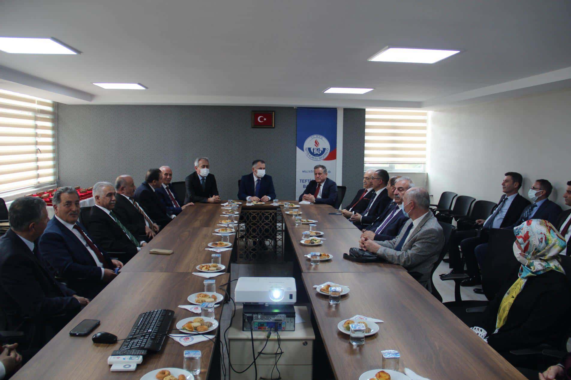 Emekliye Ayrılan Bakanlık Müfettişleri İçin Plaket Töreni Düzenlendi