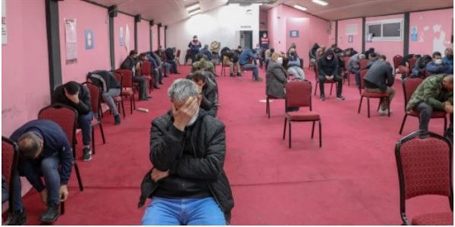 Sendika binasına 'tombala' baskını