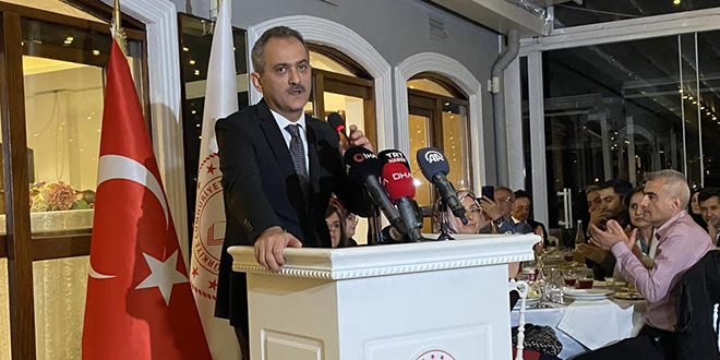 Öğretmenlik Meslek Kanunu yönetmeliğinin yayınlanacağı tarih açıklandı