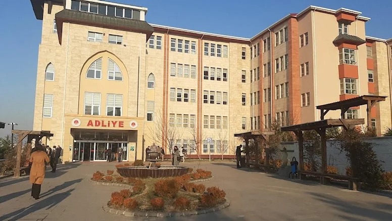 Mahkemeden, doktoru tehdit eden öğretmen için ilginç karar