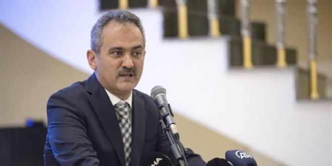 Bakan Özer 'Tarihin çöplüğüne gömeceğiz' diyerek duyurdu