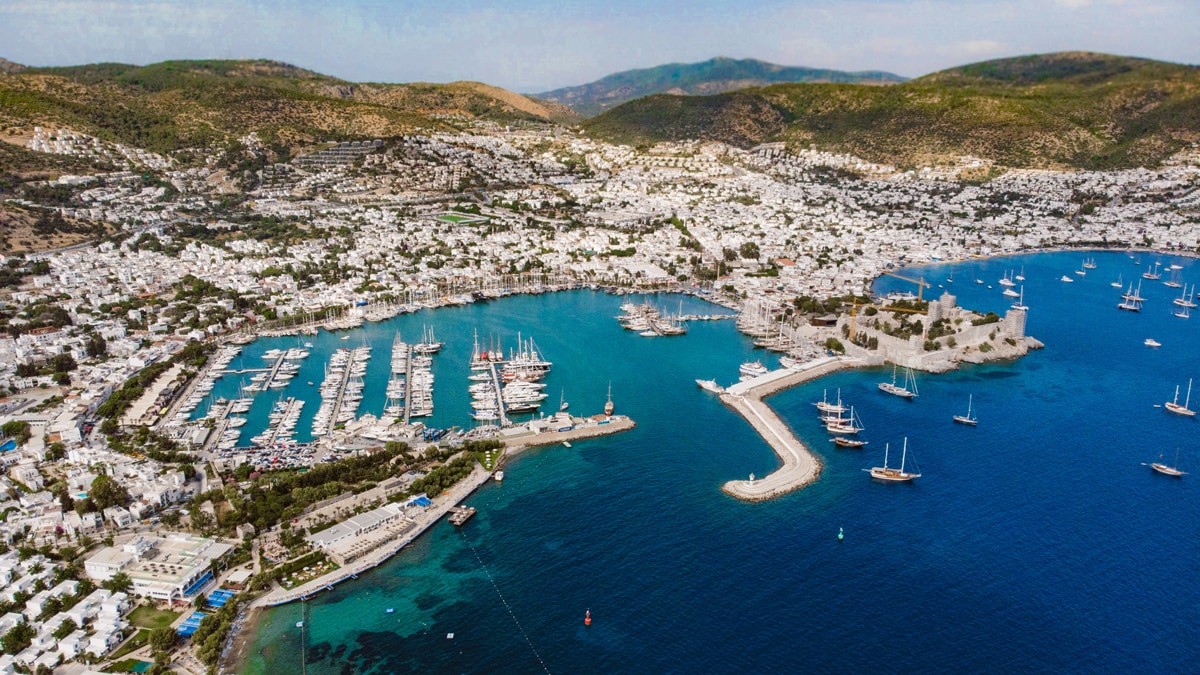Bodrum'da barınma sorunu nedeniyle öğretmenlerin üçte biri ayrıldı
