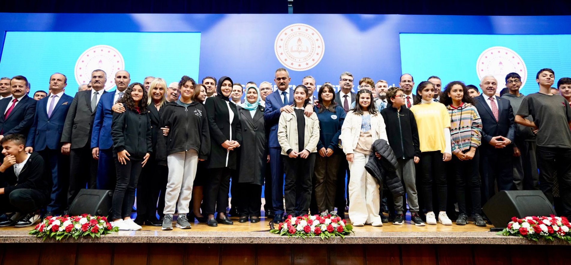 Bakan Mahmut Özer "Öğrenci - Öğretmen Destek Sistemi" Kamuoyuna Tanıttı.