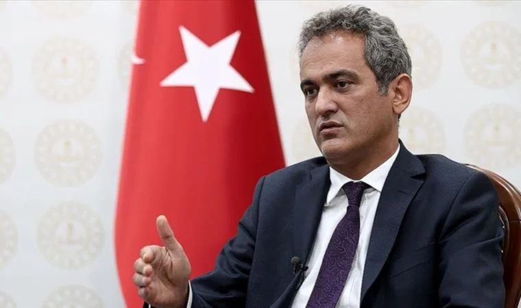 Bakan Mahmut Özer Eyleme Katılan Öğretmen Ek Ders Almayacak,