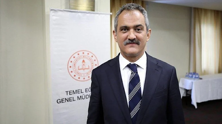 Bakan Özer’den HDP’li Paylan’a 'bıyık' çıkışı: Benim vücudumdaki tasarruflar seni ilgilendirmez
