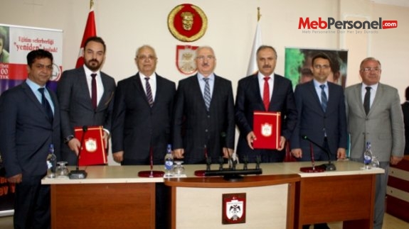 Devlet-Vatandaş katkısı ile yaptırılacak 24 Derslikli okul için protokol imzalandı