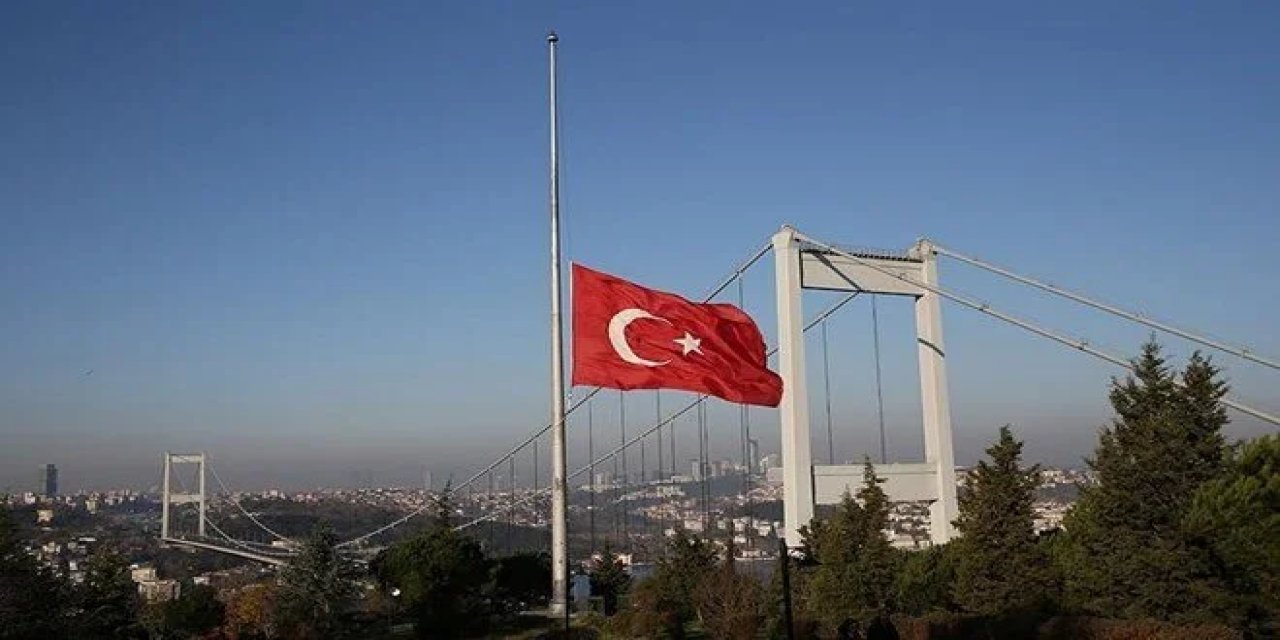 Filistin için Cumhurbaşkanlığı kararnamesi ile 3 günlük yas ilan edildi.