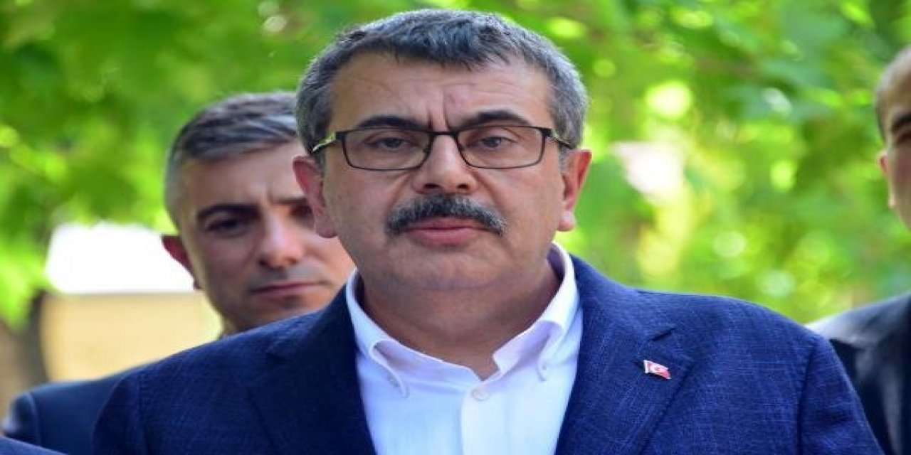 Milli Eğitim Bakanı Yusuf Tekin rotasyon tartışmalarına son verdi