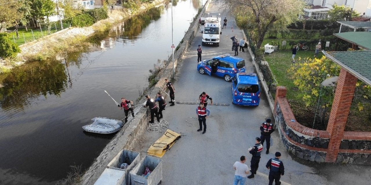Öğretmen 4 Gündür Kayıp Olarak Aranıyordu.Derede Cansız Bedeni Bulundu!