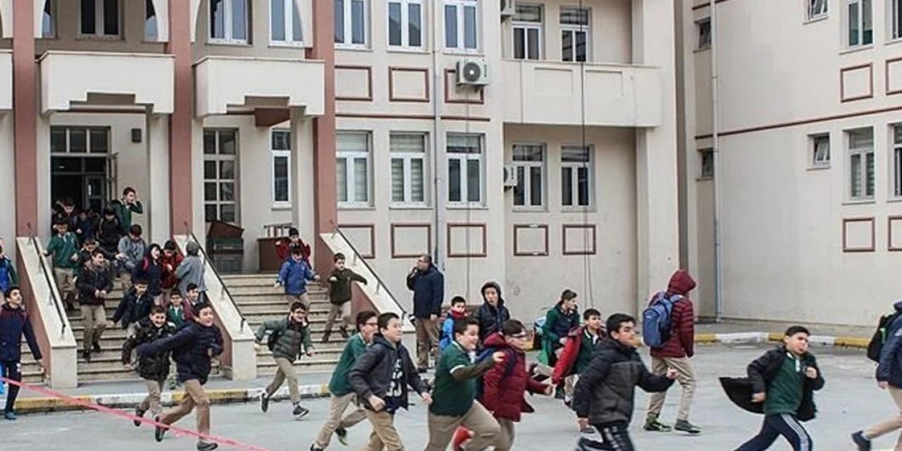 Ara tatil zili 10 Kasım Cuma çalacak: İşte 2023-2024 yılı takvimi..