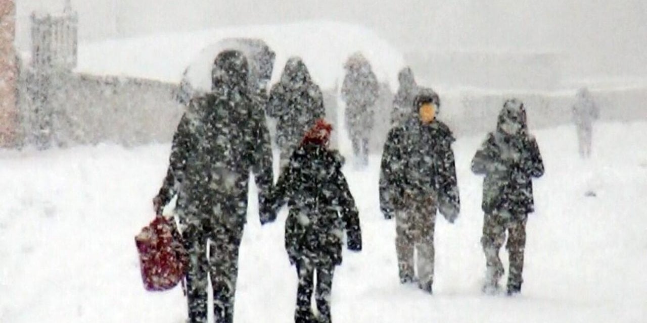 Meteoroloji açıkladı: Yarın tam 5 ilde kar yağışı bekleniyor! Okullar tatil edilecek mi?