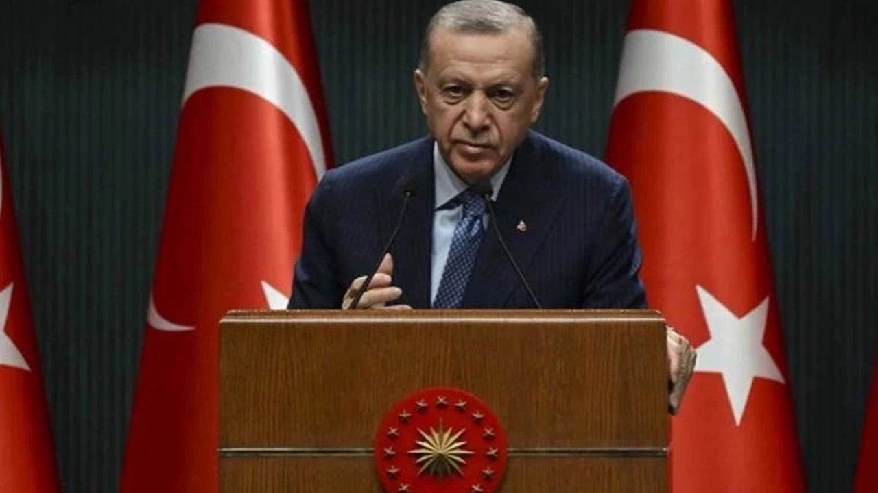Kabine toplantısı sonrasında asgari ücret açıklaması!