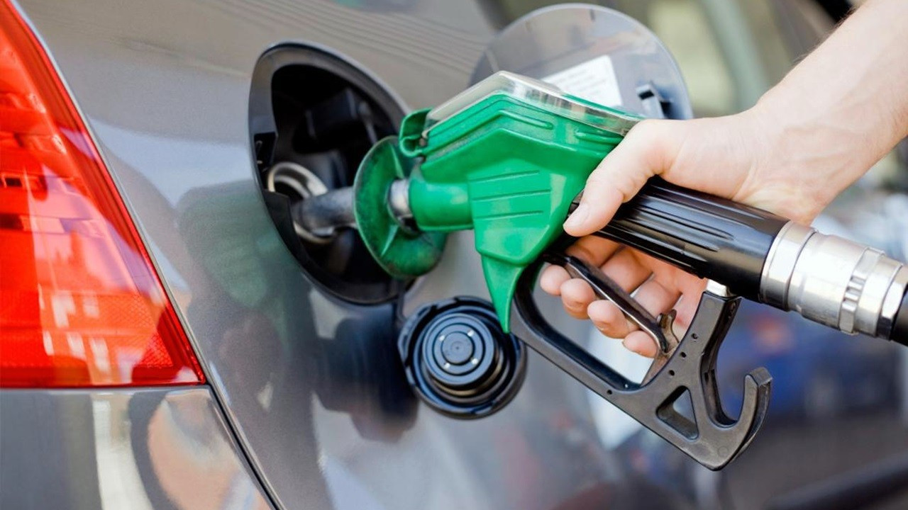 Brent Petrol 6 ayın en düşük seviyesinde! Akaryakıtta tüm zamanların en büyük indirimi mi geliyor?
