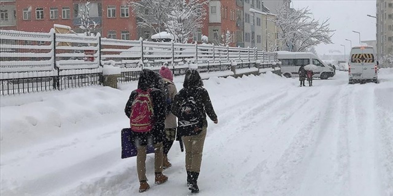 O ilde kar yağışı dolayısıyla eğitime 1 gün ara verildi