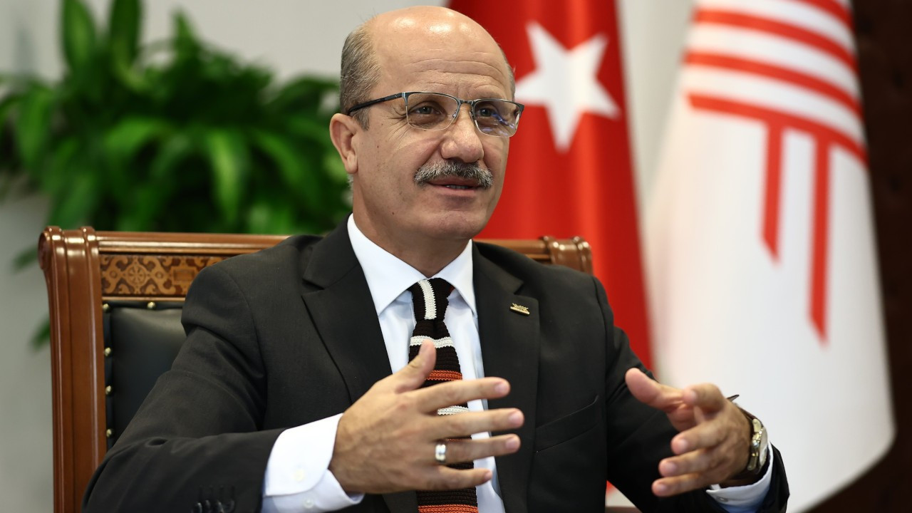 YÖK Başkanı Özvar yapay zeka temalı 10 yeni programdan bahsetti!