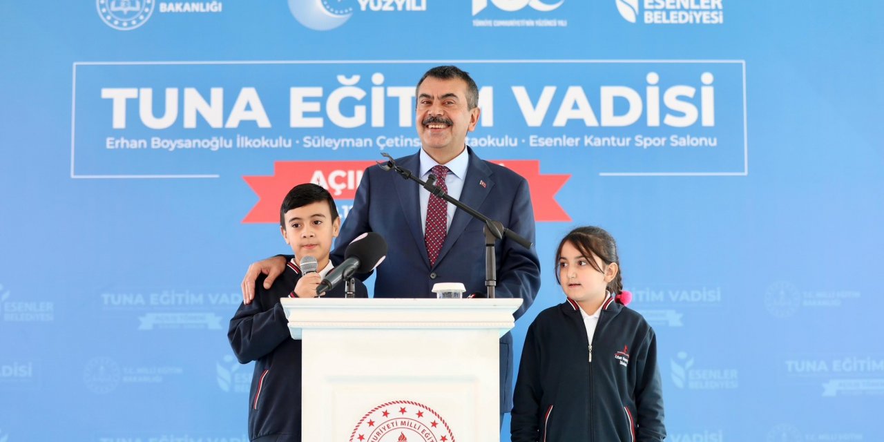 Milli Eğitim Bakanı Tekin: "Su giderlerinden bile belediyelerle sıkıntı yaşıyoruz"