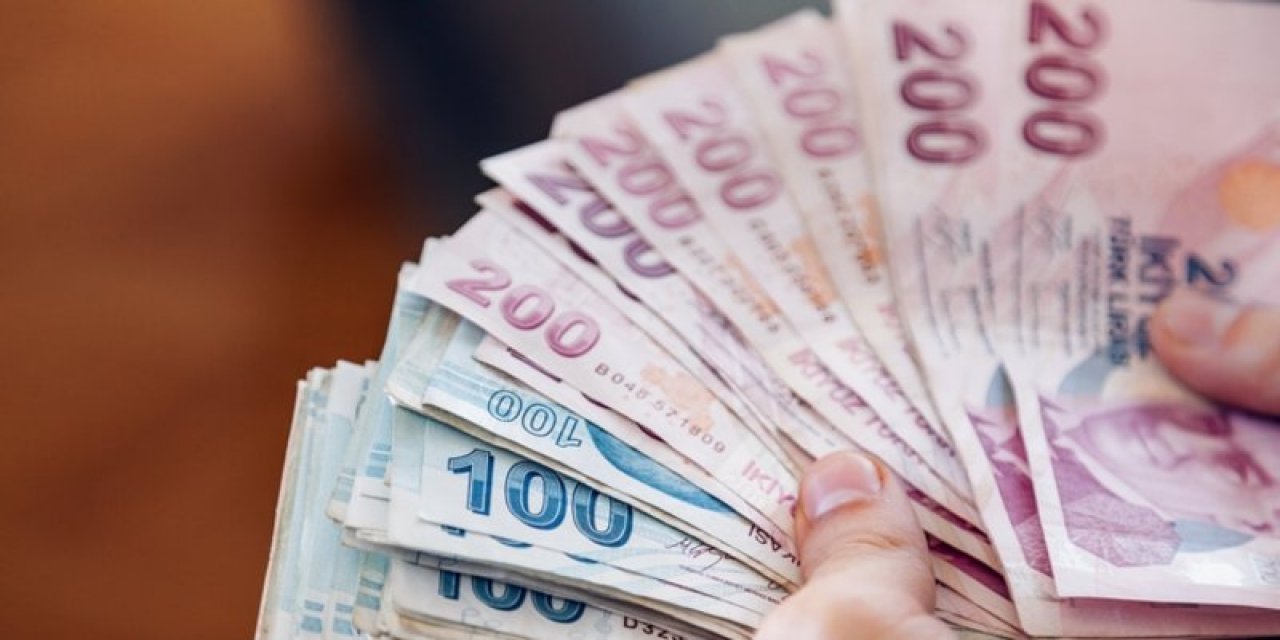 Ünlü Gazete Asgari Ücret, Memur ve Emekli Maaşlarına Yapılacak Zammı Paylaştı
