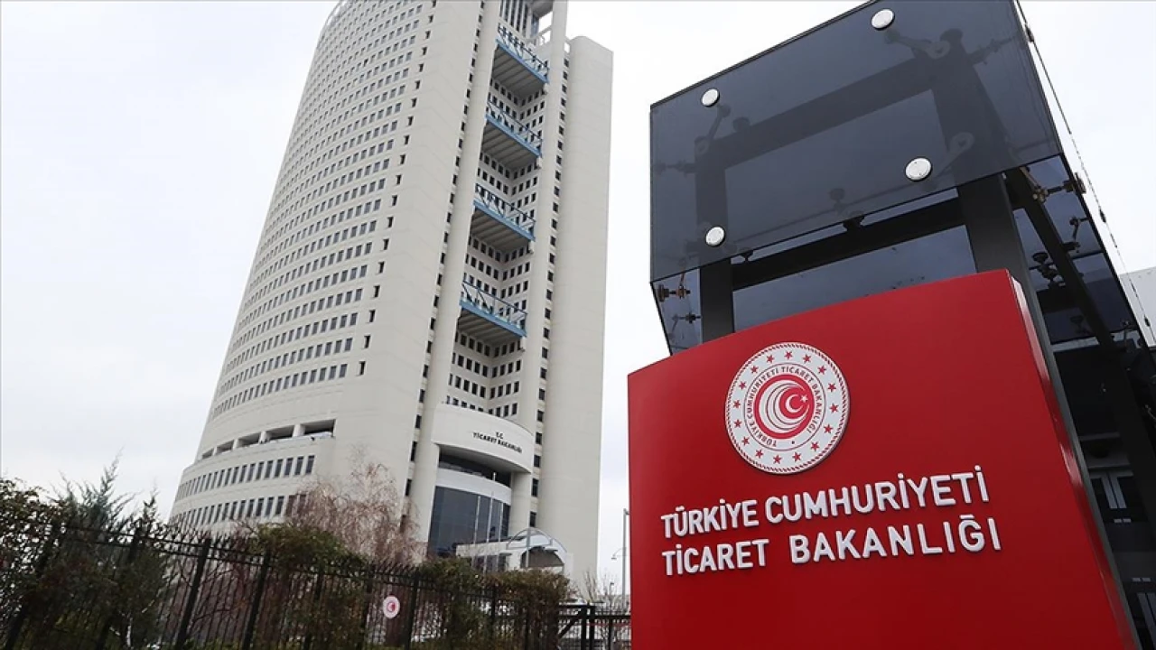 Ticaret Bakanlığı Harekete Geçti: Yeni Yılda Fahiş Fiyatın Önüne Geçilecek!