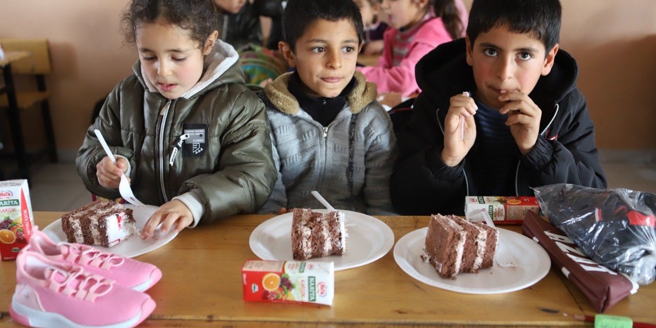 Yardım Elleri, Köy Çocukları Okusun Diye Birleşiyor