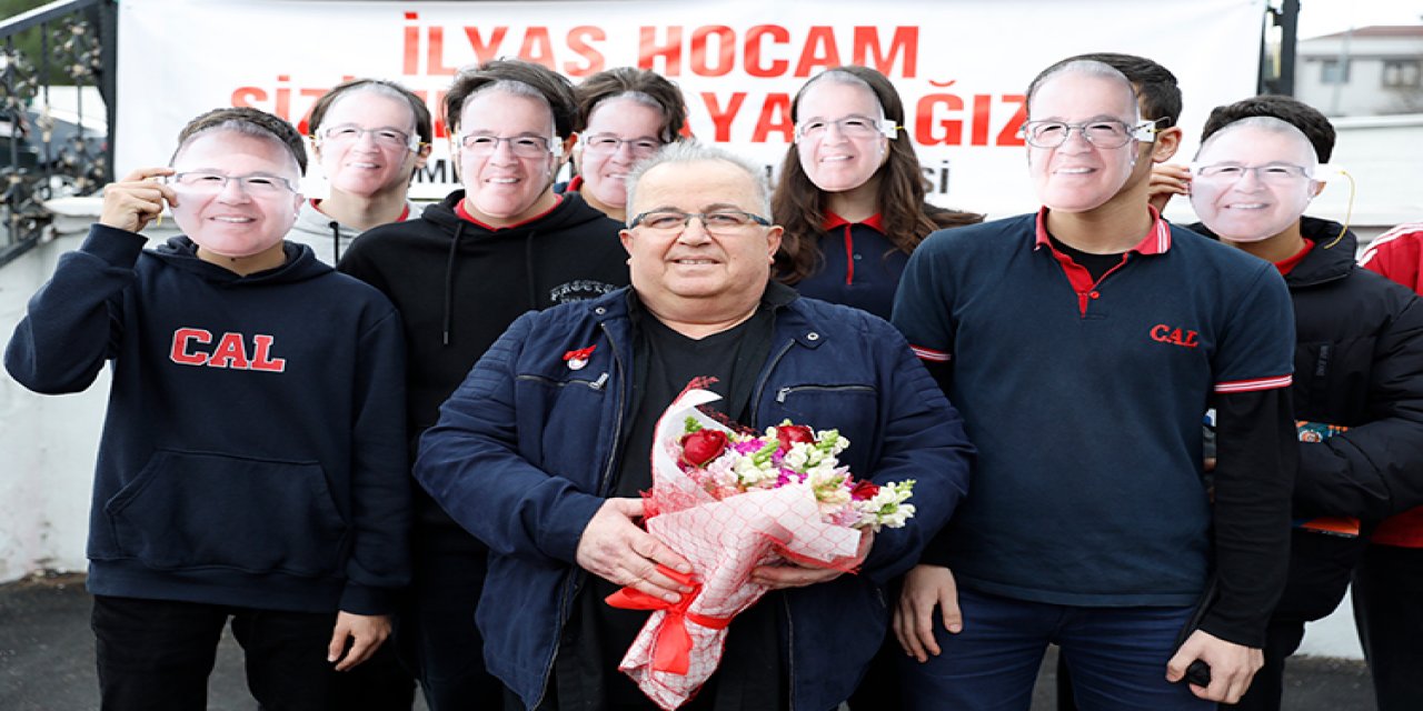 Aynı Okulda 44 yıl Görev Yapan Öğretmen Emekli Oldu