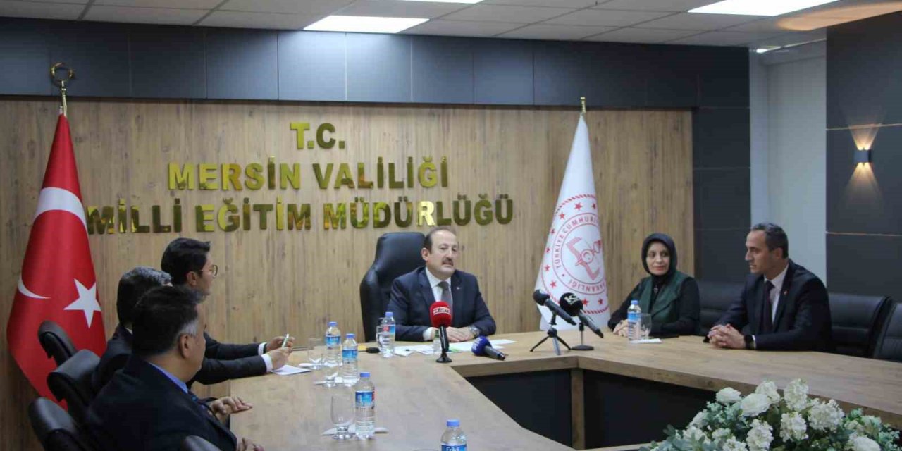 Gençlik Merkezlerinin Donanımları Mesleki ve Teknik Lise Öğrencileri Tarafından Yapılacak