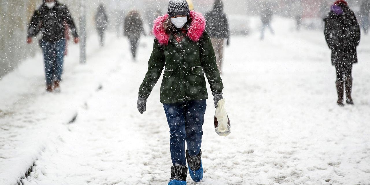 Meteoroloji'den yoğun kar yağışı uyarısı! Özellikle Karadeniz ve Doğu Bölgesi dikkat