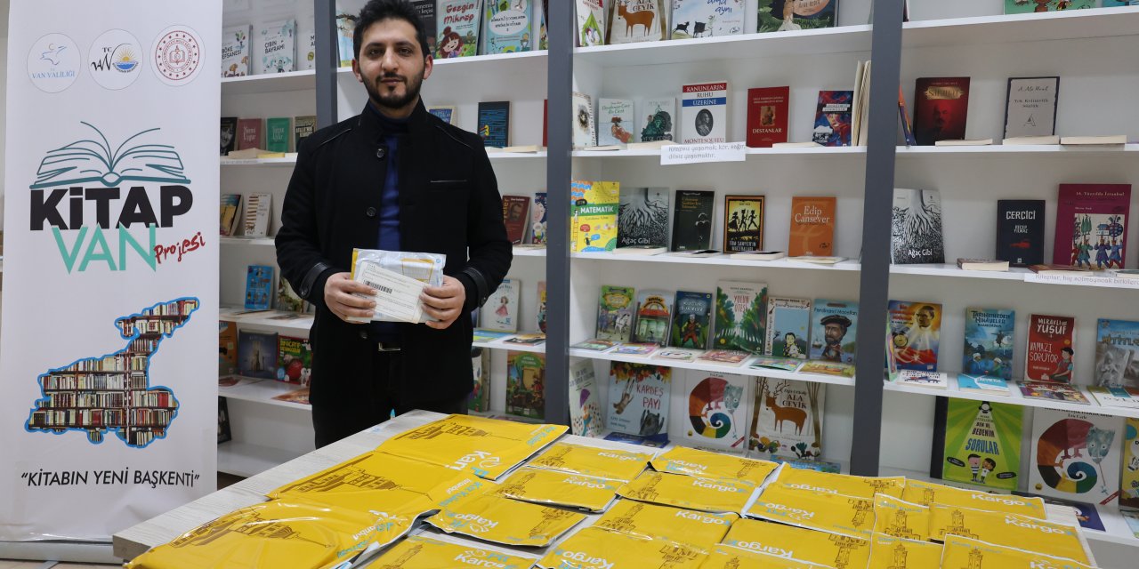 Türkiye'ye örnek proje, ''Kitap Van Projesi'' çalışmaları başarıyla sürüyor