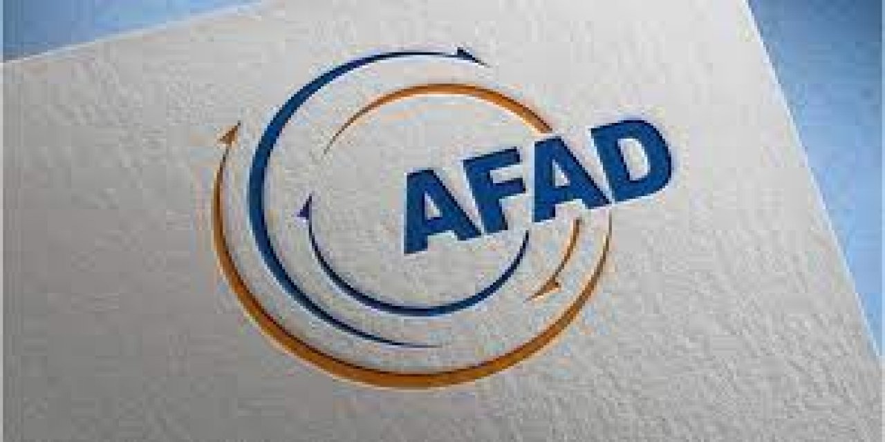 AFAD açıkladı: Van'da bir minibüsün üzerine çiğ düştü