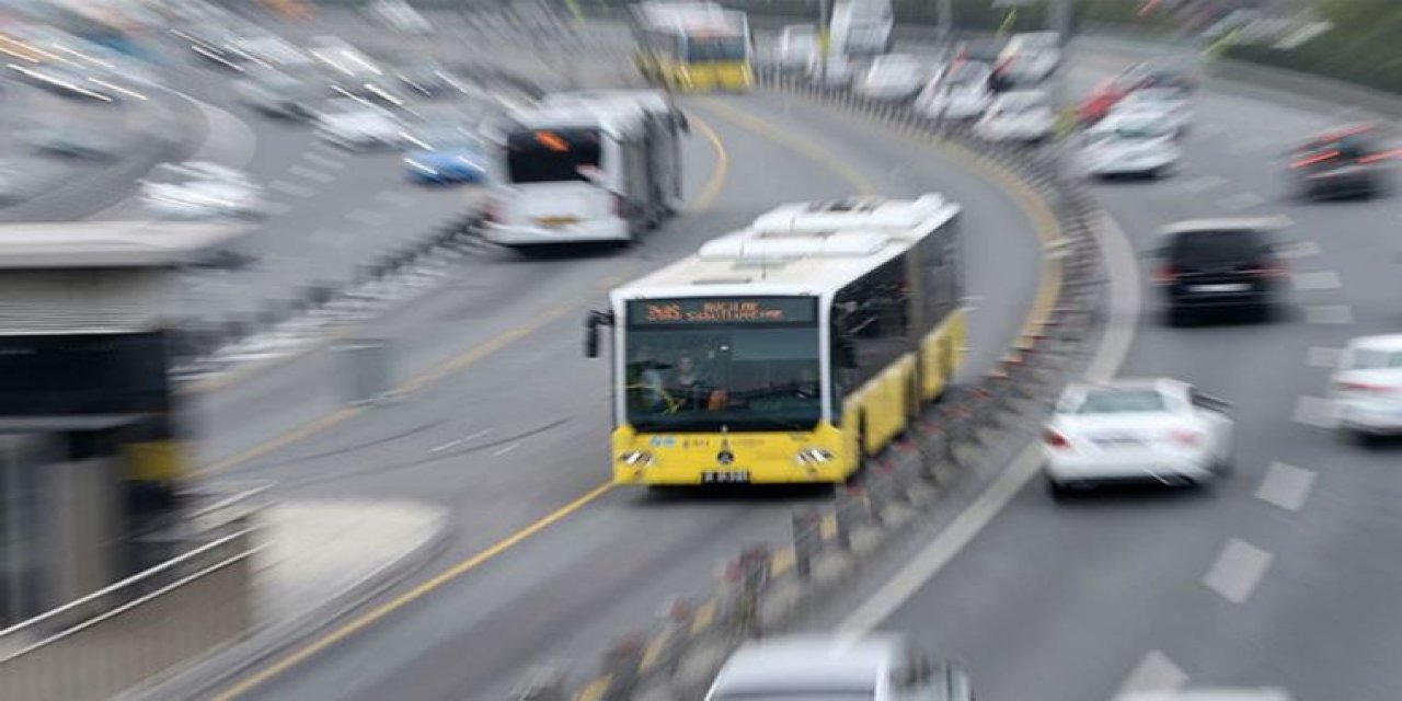Öğretmenlere ücretsiz ulaşım kartı verilecek