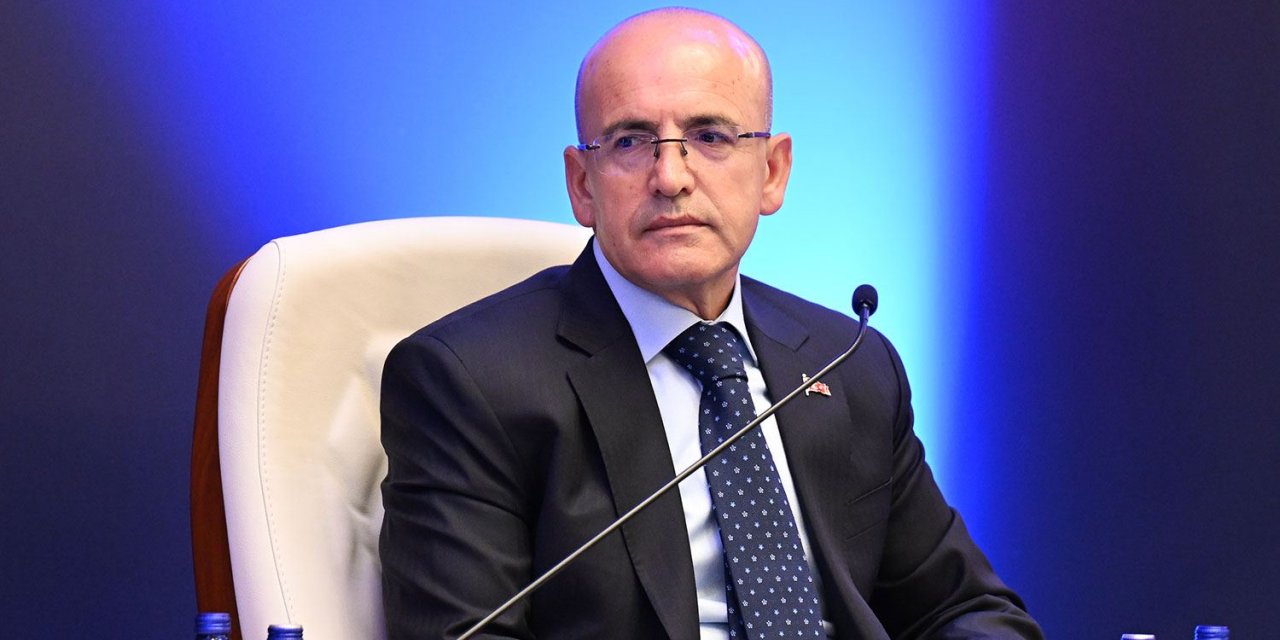 Maliye Bakanı Mehmet Şimşek : 2024 yılında kimse bana bir şey istemek için gelmesin, para yok.
