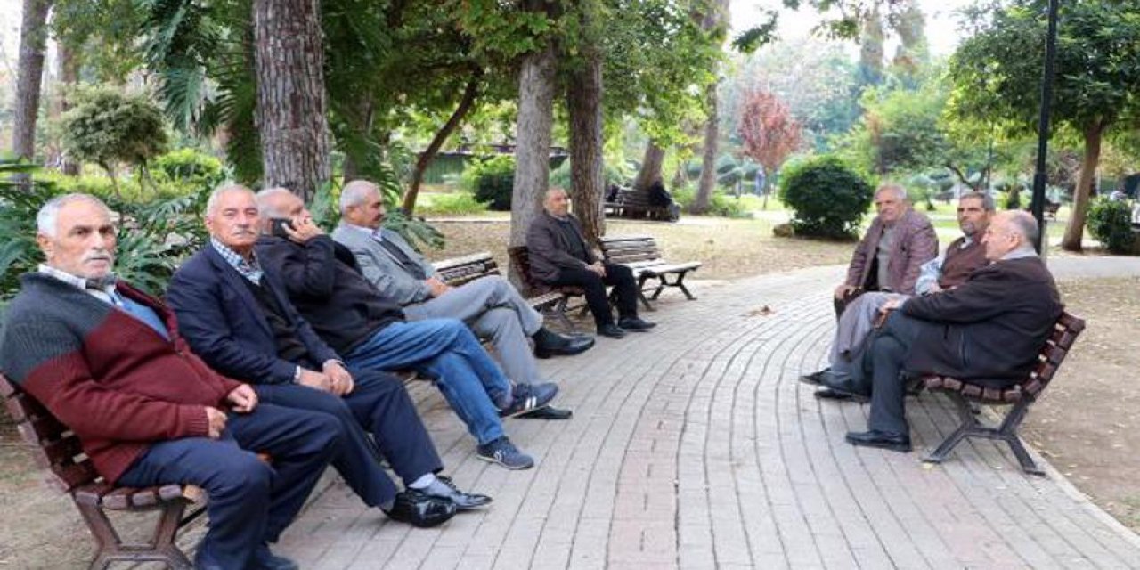 Asgari ücretli ve emeklilere yardım için 'devlet kartı' verilecek