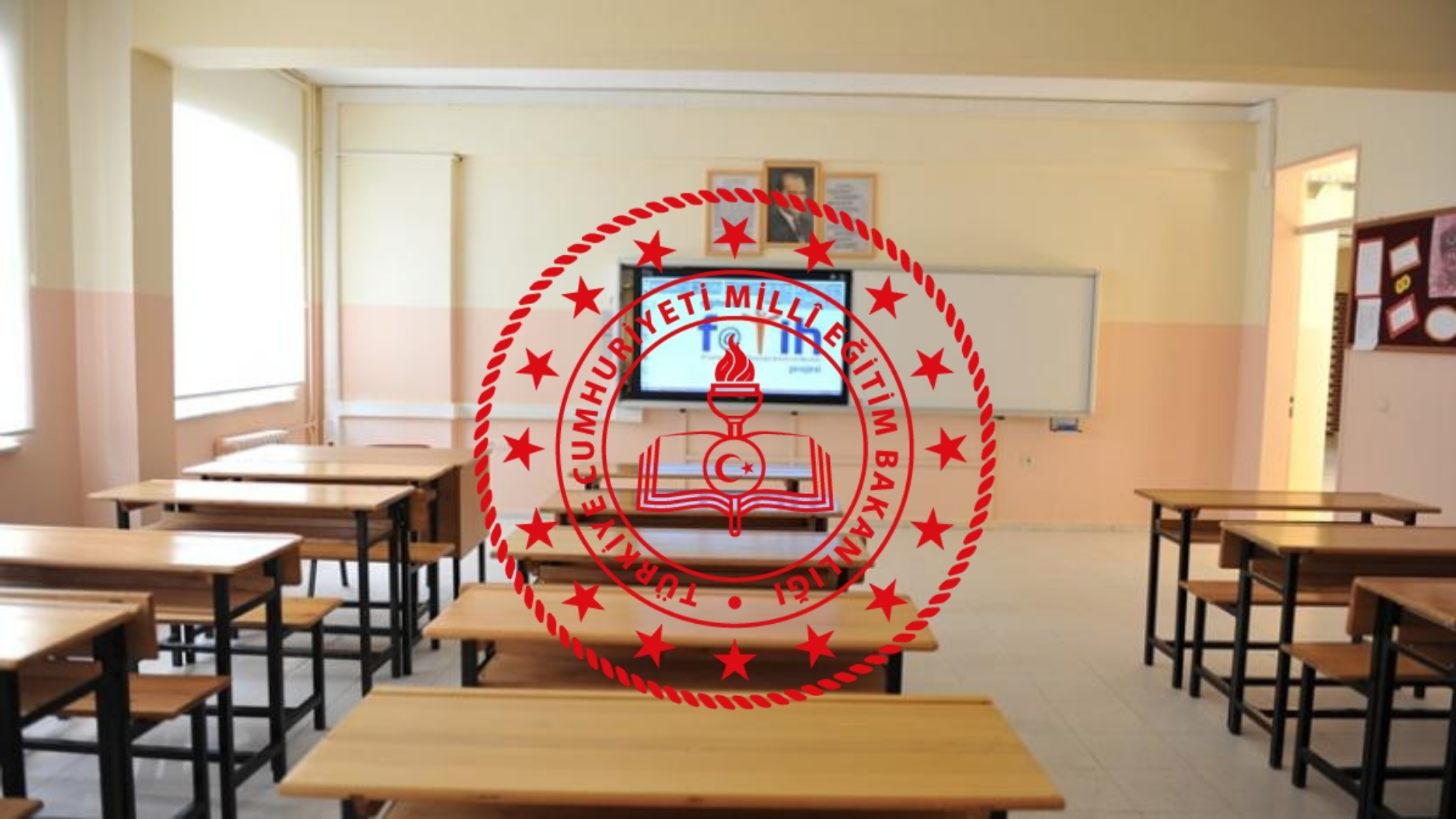 21 yıllık sahte öğretmen hizmetli oldu!