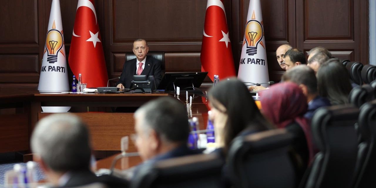 Cumhurbaşkanı Erdoğan : "Nerede eksik varsa üzerine gitmek boynumuzun borcu"