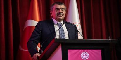 Bakan Tekin: "Aziz milletimiz, bu vatanın kıymetini bilen ve geleceğini sahiplenen genç bir kuşağa sahiptir"
