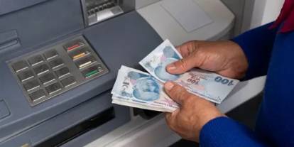 ATM'lerde Tek Banknot Dönemi Başlıyor: ATM’lerde Artık Bu Paralar Kabul Etmeyecek!