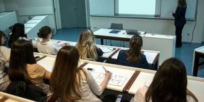 Uzaktan ve İkinci Öğretim Ücretleri ile Katkı Payları Resmileşti: Öğrencilere Yeni Düzenlemeler Yolda!