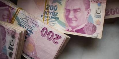 Kamu İşçisinin Gözü Kulağı Zam Teklifindeydi, Üçüncü Teklif Ortaya Çıktı!