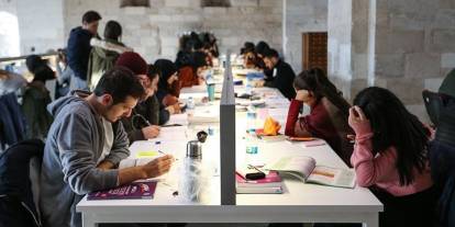 Sınavsız İkinci Üniversite Heyecanı Başladı: Yeni Dönemin Gözde Bölümleri Açıklandı