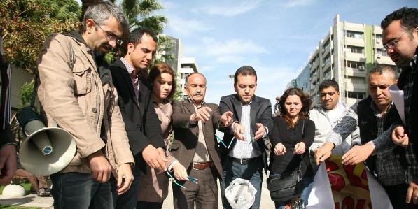 Atanmayan öğretmenler kalem kırdı