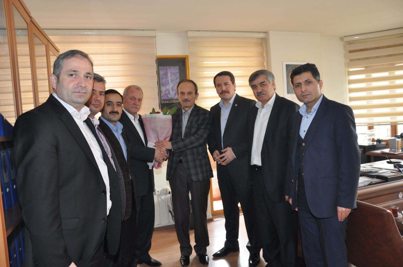 "EBS'de "Yeni Yönetim Görevi Devraldı"