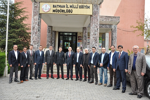 Batman Milli Eğitim Müdürü Mahmut Kurtaran göreve başladı