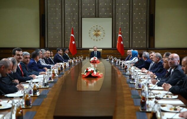 &quot;FETÖ'NÜN &quot;TÜRK&quot; İSMİNİ KULLANMASINA İZİN VERMEYİN&quot;