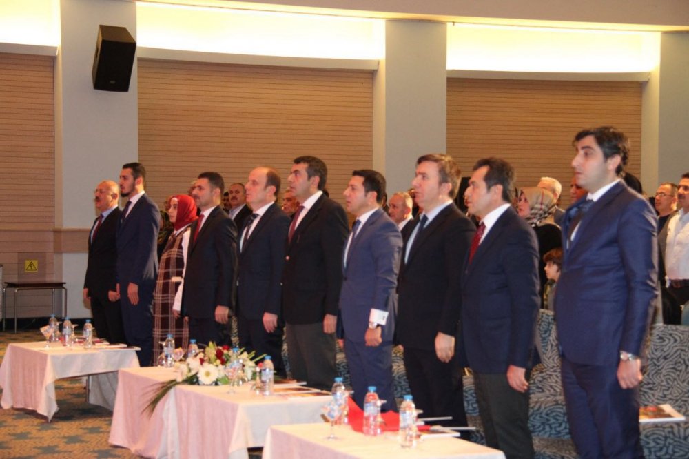 Milli Eğitim Müdürleri 5 Günlük Kampta Hem Çalıştı Hem De  Moral Depoladılar.